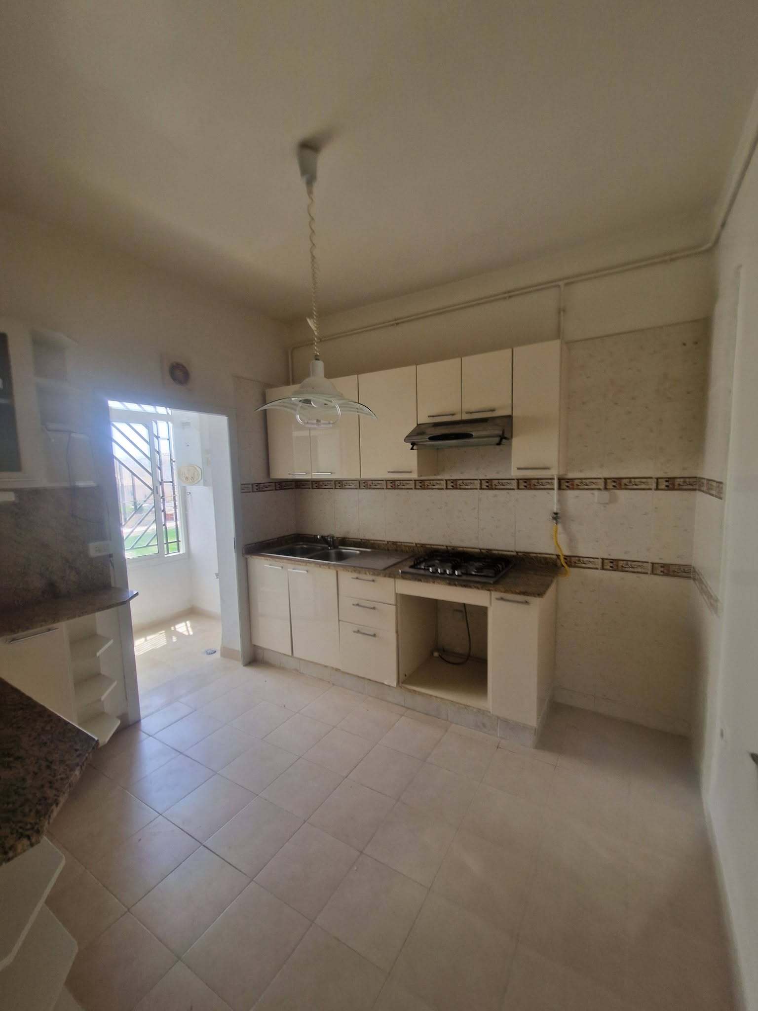 Raoued&nbsp;Cite El Ghazala 1&nbsp;Location&nbsp;Appart. 3 pi�ces&nbsp;S2 � cit�  el ghaz�la cot� mg