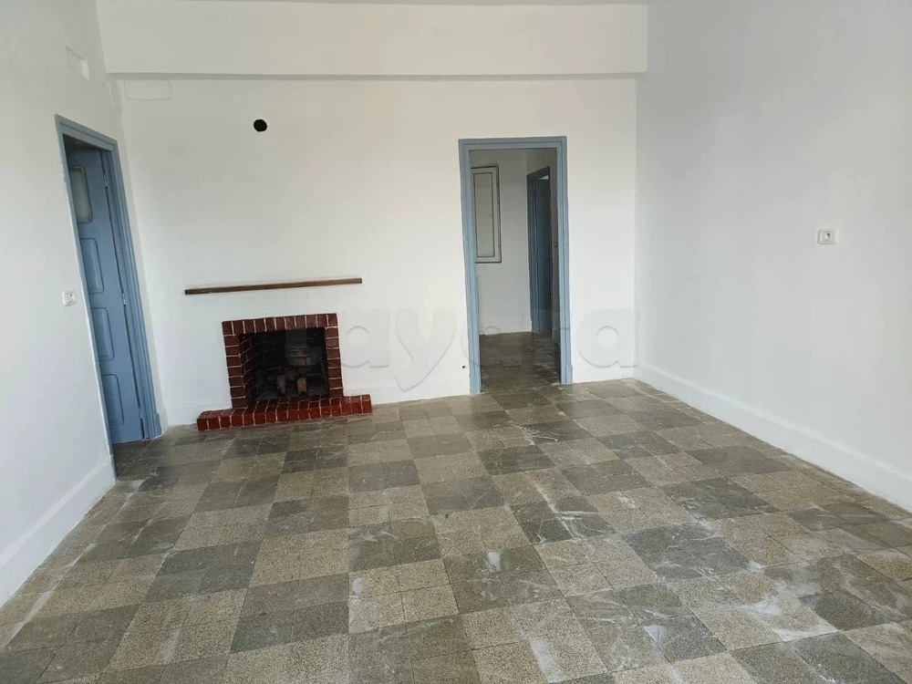 El Menzah&nbsp;El Menzah 1&nbsp;Location&nbsp;Appart. 4 pi�ces&nbsp;Un spacieux et lumineux appartement s3 � menzah1