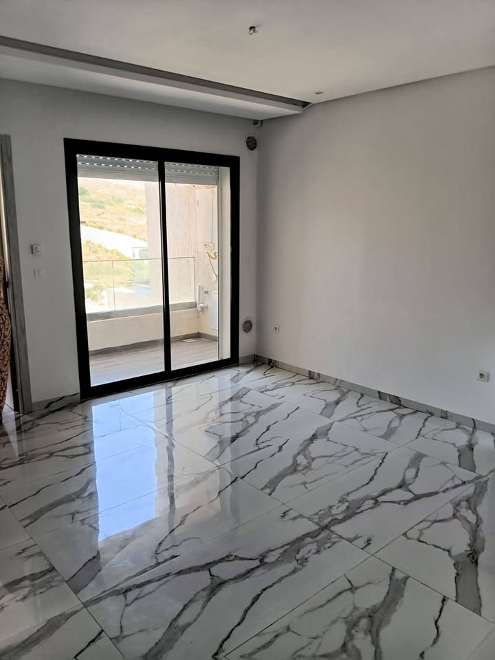 Mnihla&nbsp;Cite Ennasr&nbsp;Location&nbsp;Appart. 2 pi�ces&nbsp;Un mignon appartement s1 � ennasr2