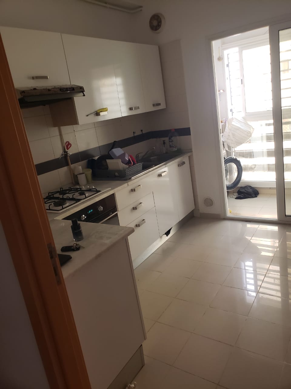 Mnihla&nbsp;Jardins d'el Menzah&nbsp;Location&nbsp;Appart. 4 pi�ces&nbsp;Un mignon appartement s2 � jardin d'elmenzah2