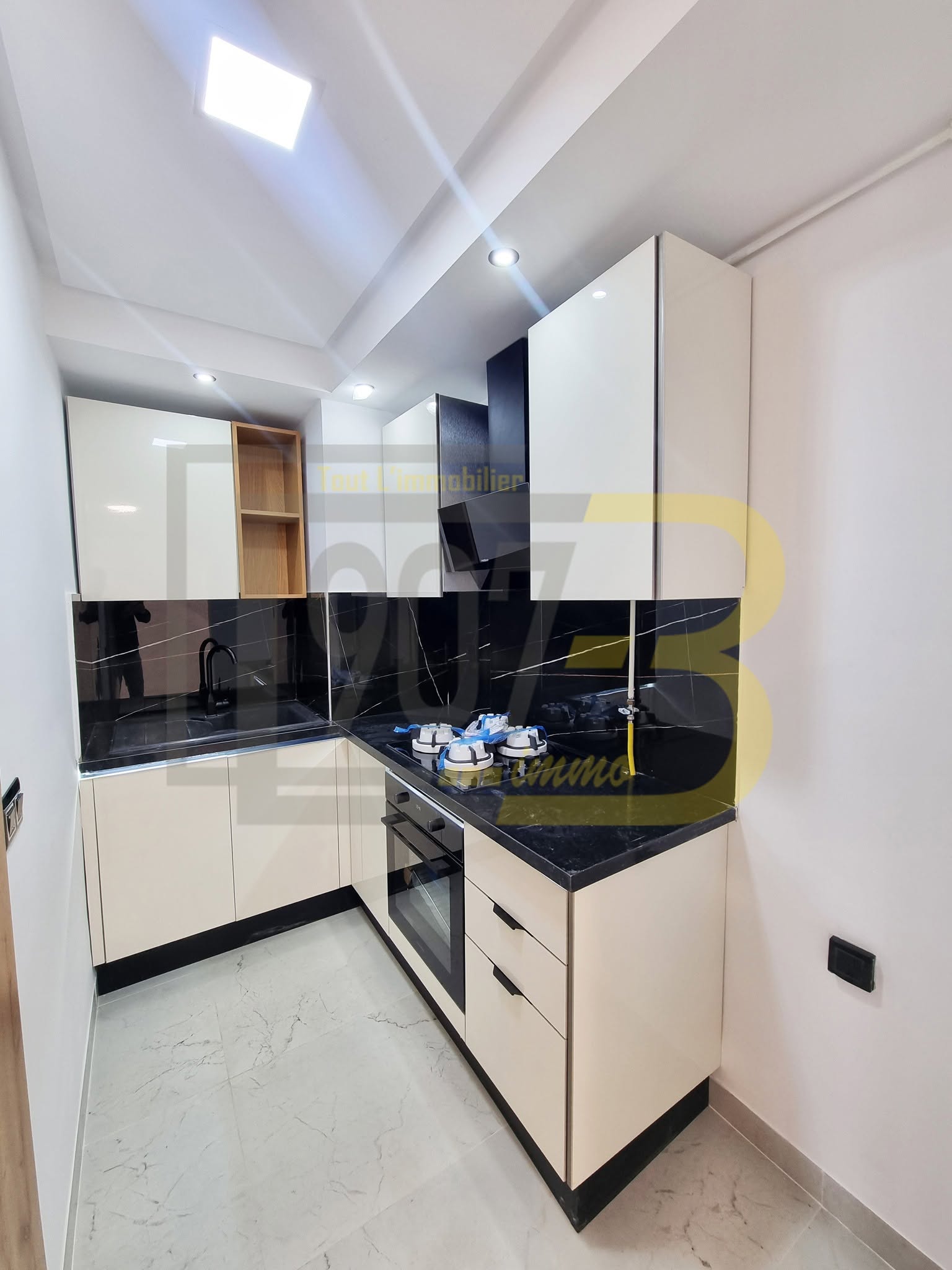 El Menzah&nbsp;El Menzah 9&nbsp;Location&nbsp;Appart. 1 pi�ce&nbsp;Un luxueux s1 � menzah 9c