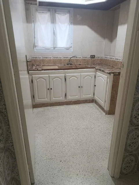 El Mourouj&nbsp;El Mourouj&nbsp;Location&nbsp;Appart. 2 pi�ces&nbsp;Rez de chauss�e maison mourouj 3 s1