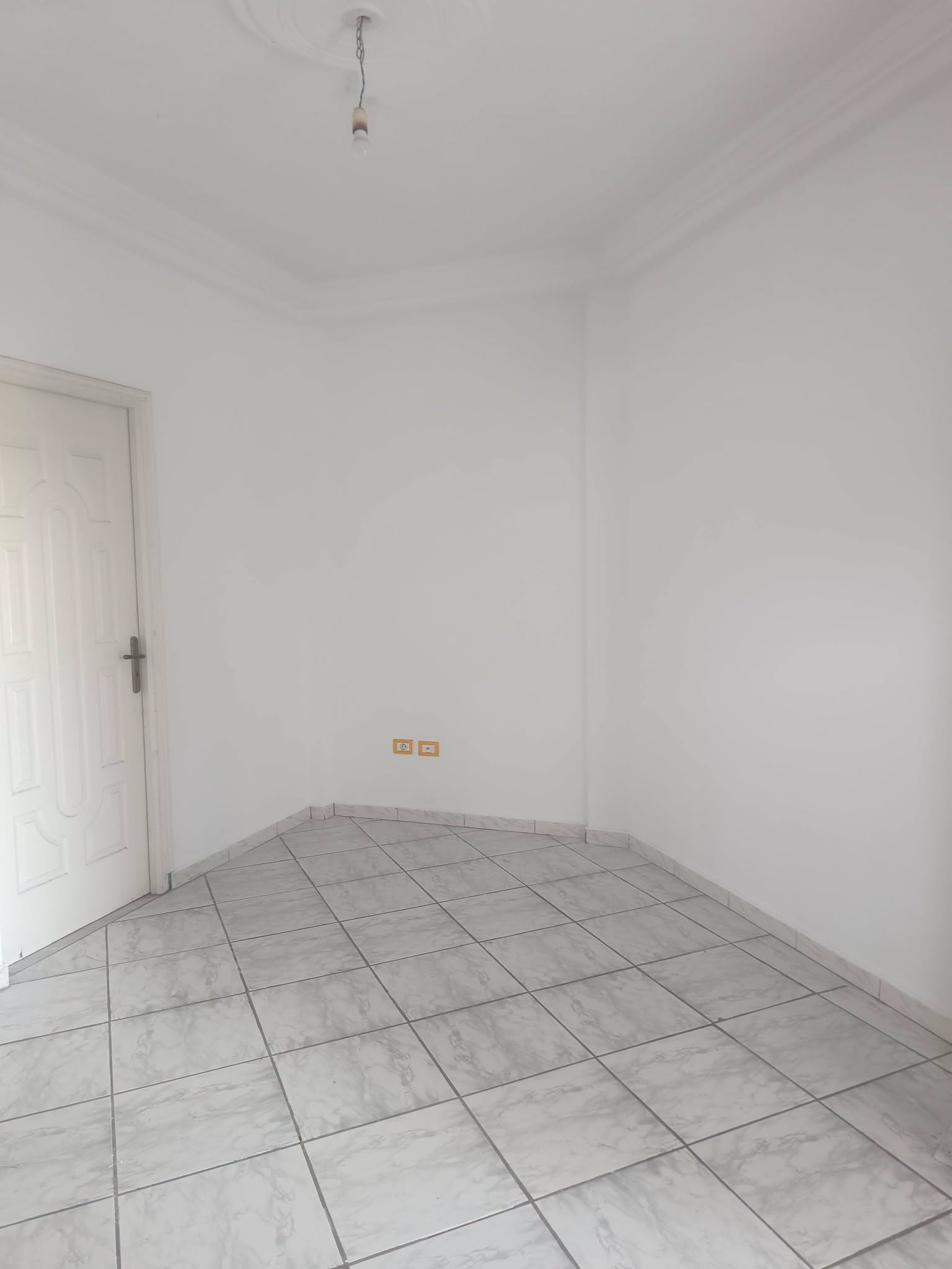 Ben Arous&nbsp;Ben Arous&nbsp;Location&nbsp;Appart. 3 pi�ces&nbsp;Un petit appartement