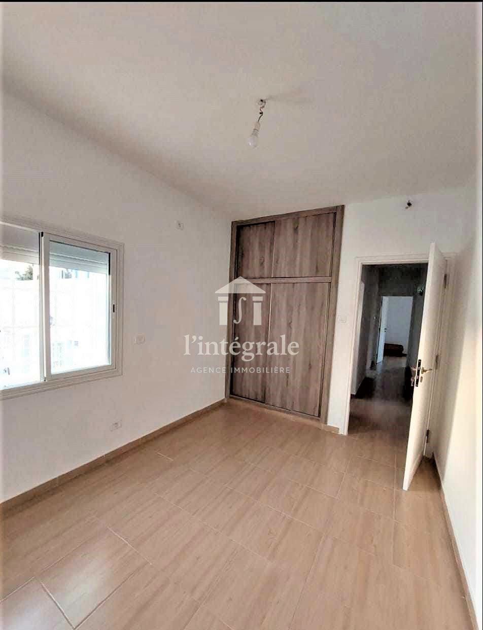 Ariana Ville&nbsp;El Menzah 5&nbsp;Location&nbsp;Maisons&nbsp;Duplex s4 haut standing avec garage