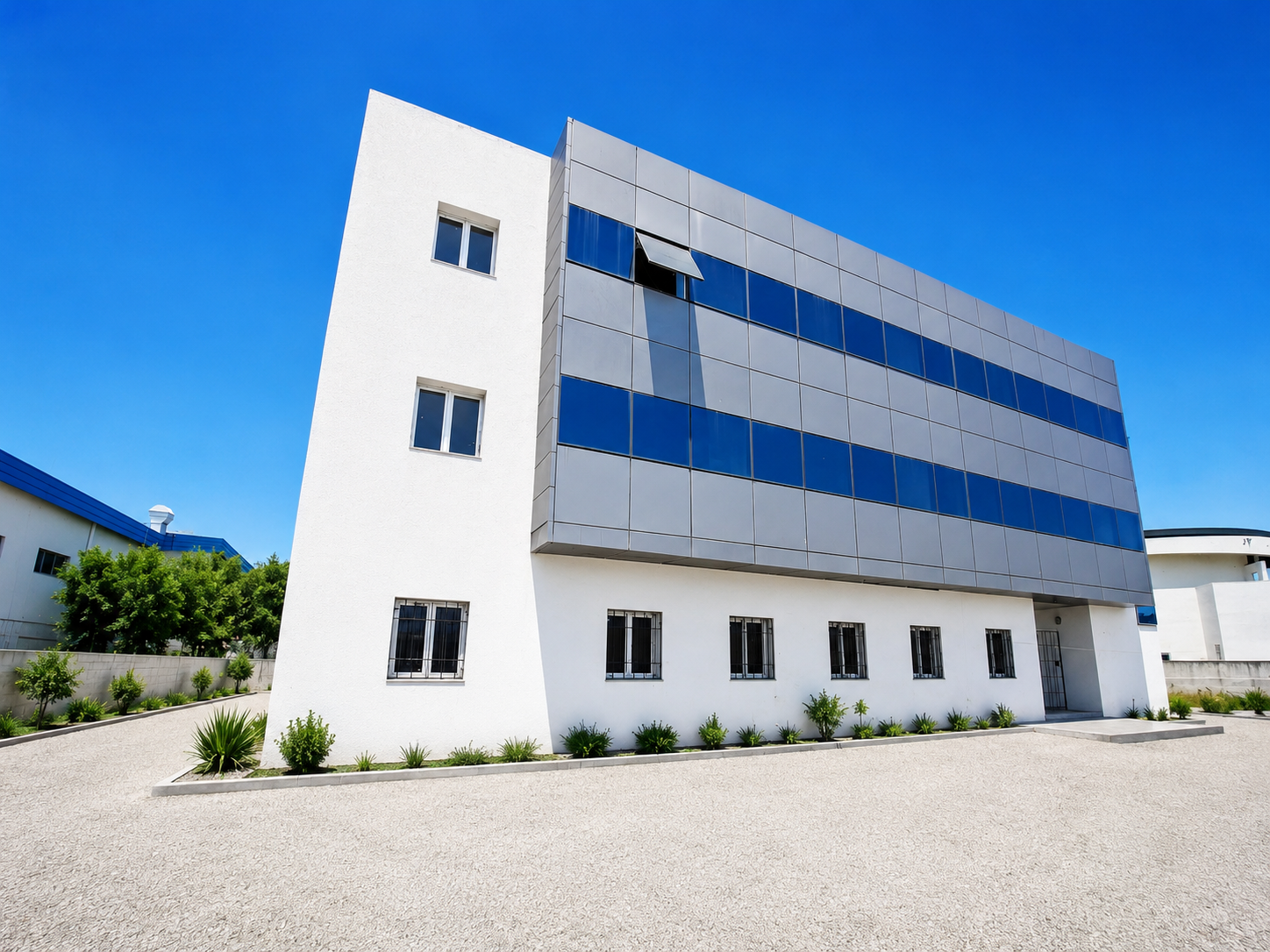 Fouchana&nbsp;Zone Industrielle El Meghira&nbsp;Location&nbsp;Surfaces&nbsp;Immeuble industriel 4350 m2 zi el mghira
