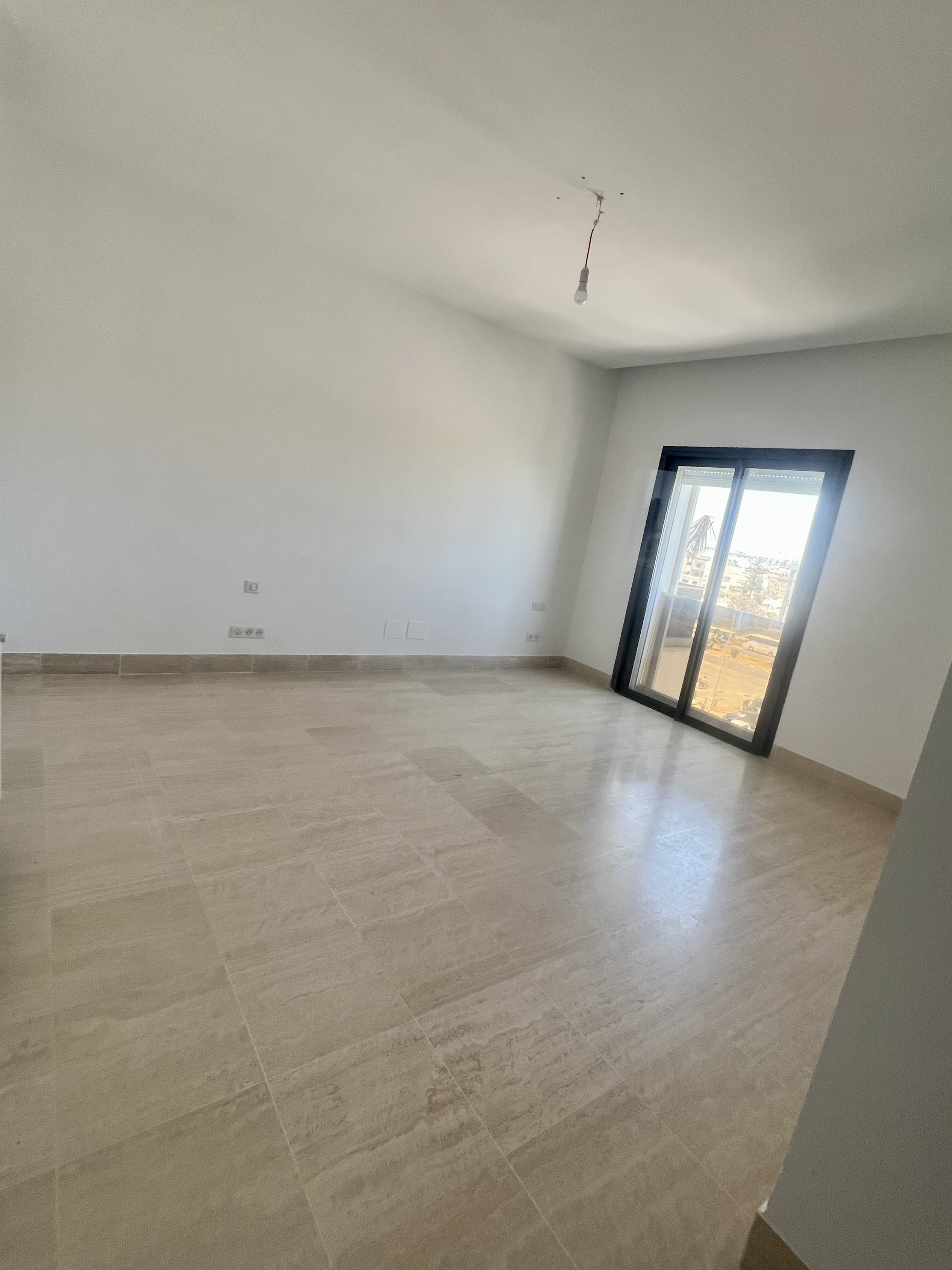 La Marsa&nbsp;Berge Du Lac&nbsp;Location&nbsp;Appart. 5 pi�ces+&nbsp;Appartement salon et 4 chambres