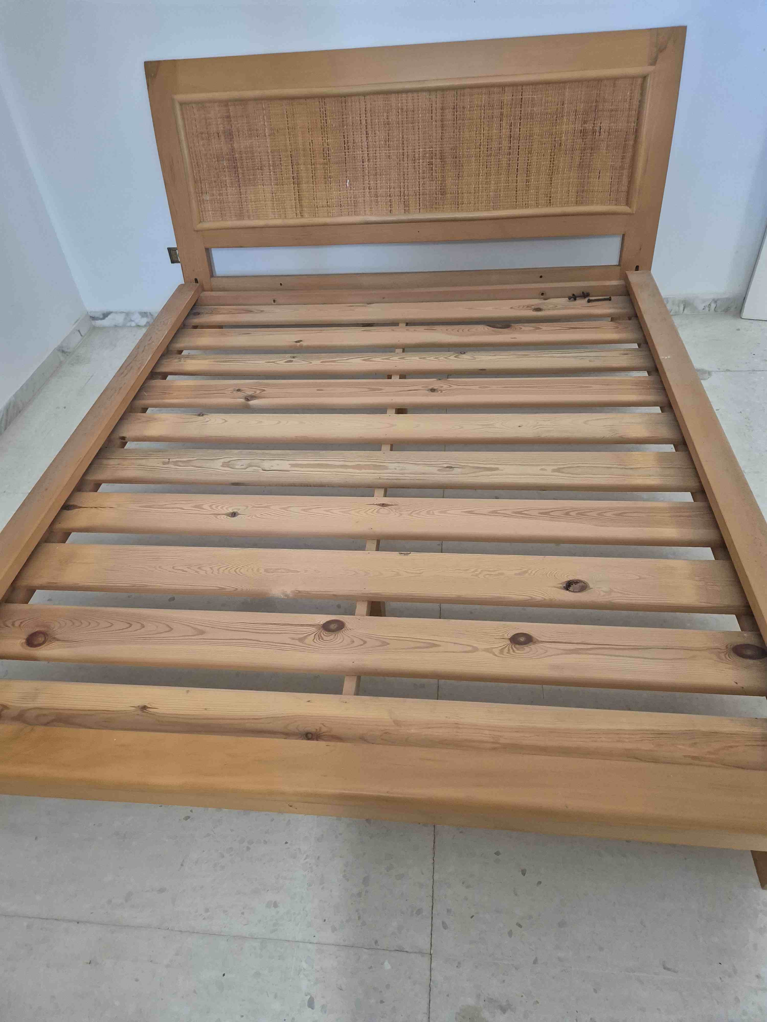 Ariana Ville&nbsp;Ariana&nbsp;Chambres � coucher&nbsp;Chambres � coucher&nbsp;Chambre a coucher