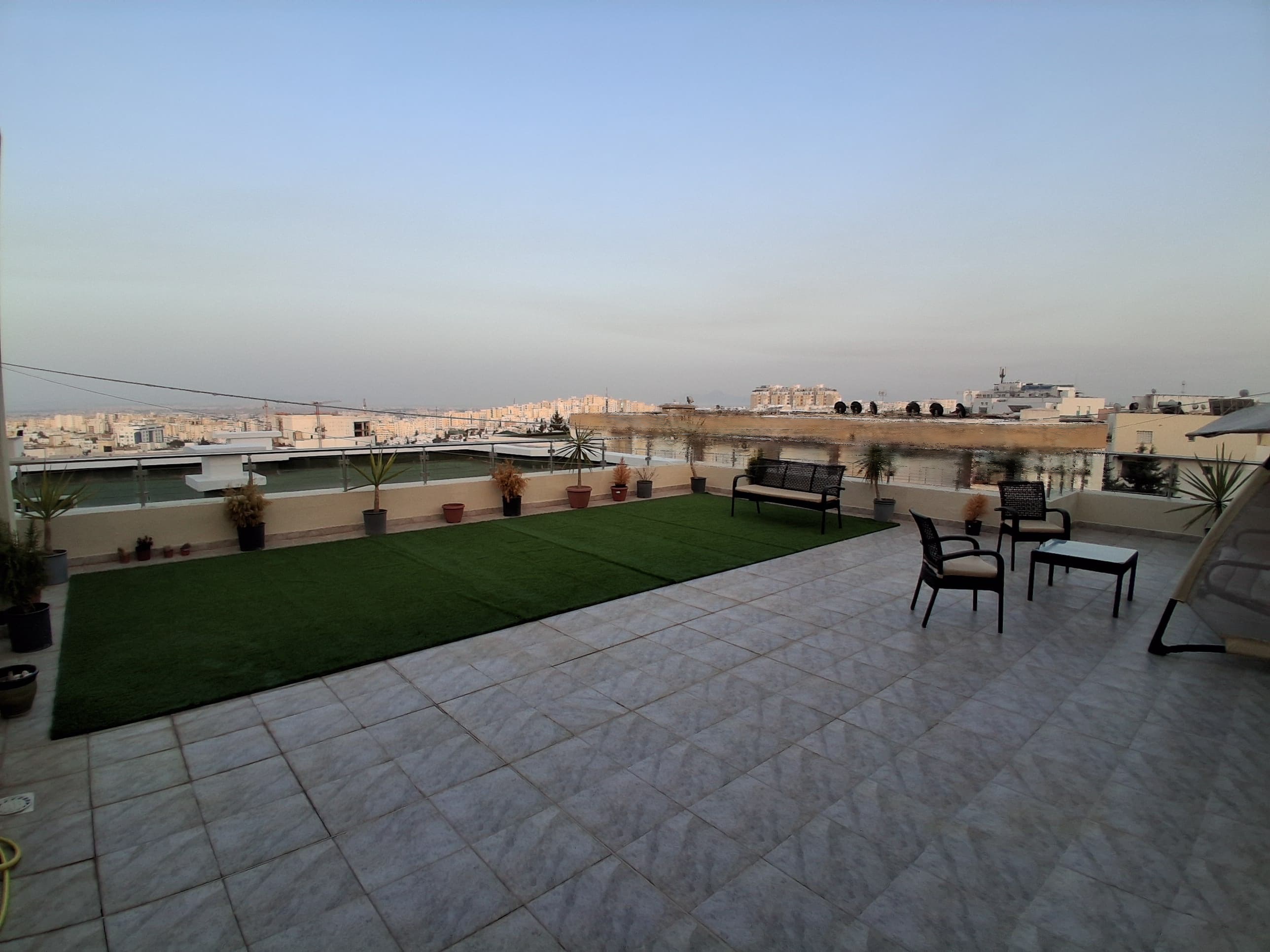 Ariana Ville&nbsp;Cite Ennasr 2&nbsp;Vente&nbsp;Appart. 5 pi�ces+&nbsp;Penthouse exceptionnel s5 ennasr2 370m2