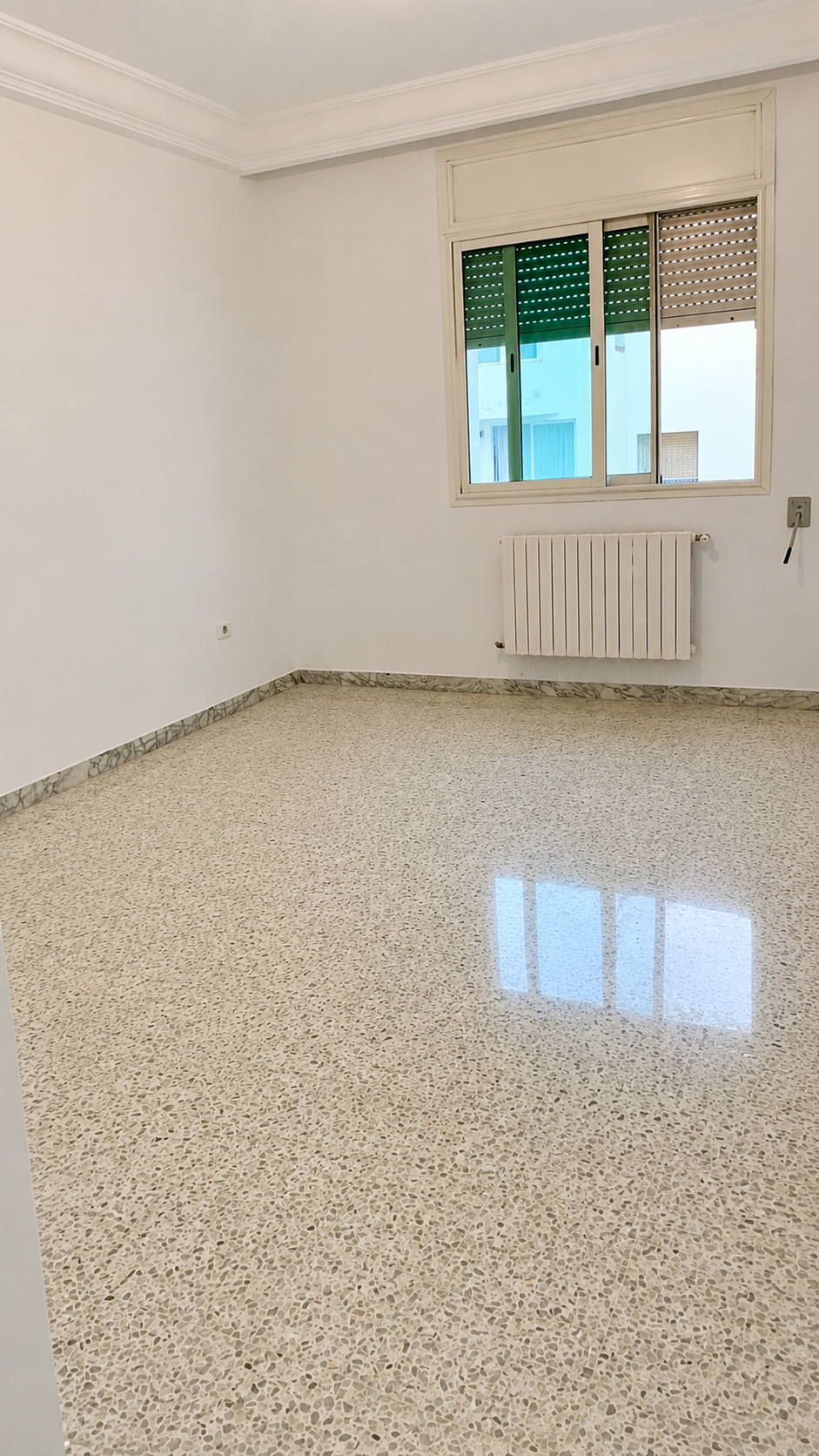 Ariana Ville&nbsp;Cite Ennasr 2&nbsp;Vente&nbsp;Appart. 1 pi�ce&nbsp;Appartement s1 � cit� ennasr 2