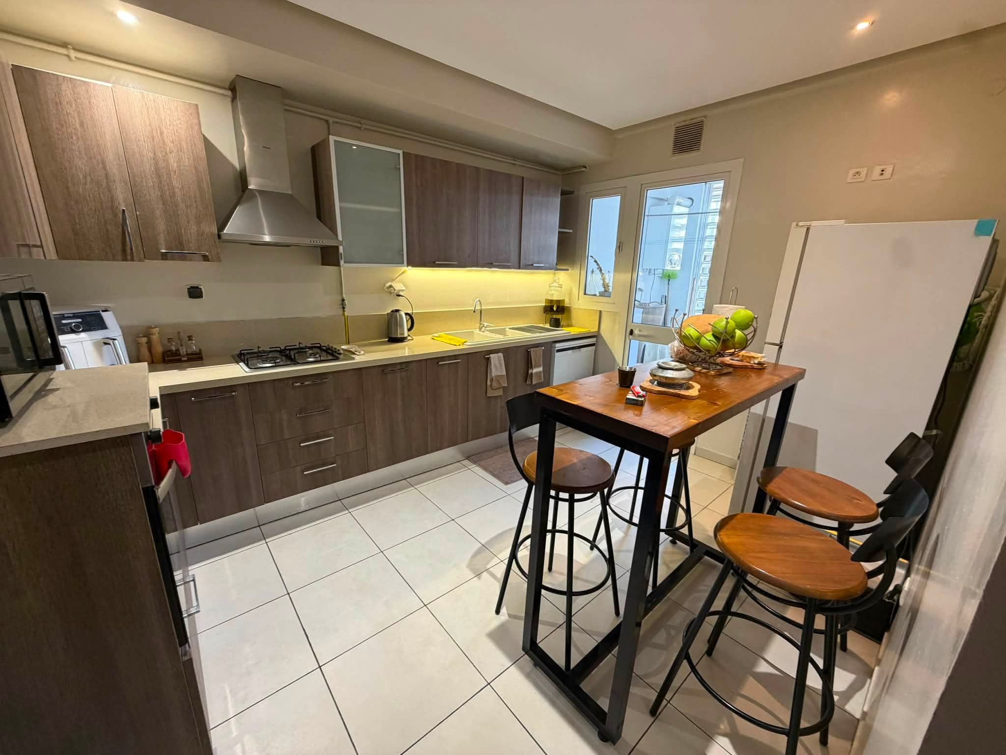 Ariana Ville&nbsp;Cite Ennasr 2&nbsp;Location&nbsp;Appart. 3 pi�ces&nbsp;S2 1500 d ennasr 2