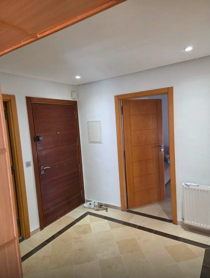 Mnihla&nbsp;Jardins d'el Menzah&nbsp;Location&nbsp;Appart. 4 pi�ces&nbsp;S3 jardin del menzah 2 1650 d