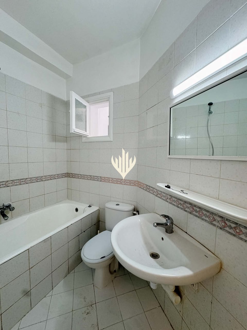 Ariana Ville&nbsp;Cite Ennasr 2&nbsp;Location&nbsp;Appart. 4 pi�ces&nbsp;Appartement s3 � cit� ennasr