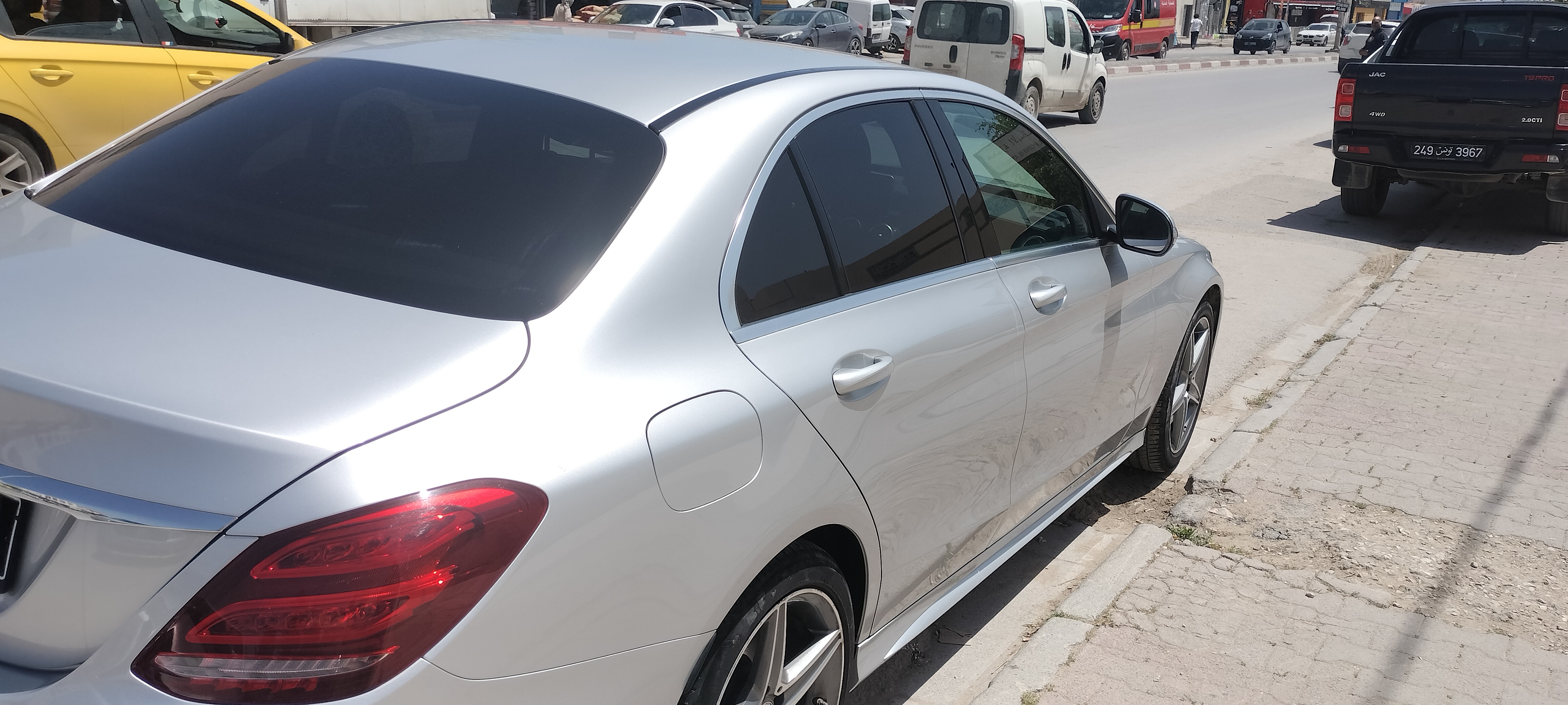 Ain Zaghouan&nbsp;Jardins de Carthage&nbsp;Mercedes&nbsp;C&nbsp;Mercedes c200 amg pack