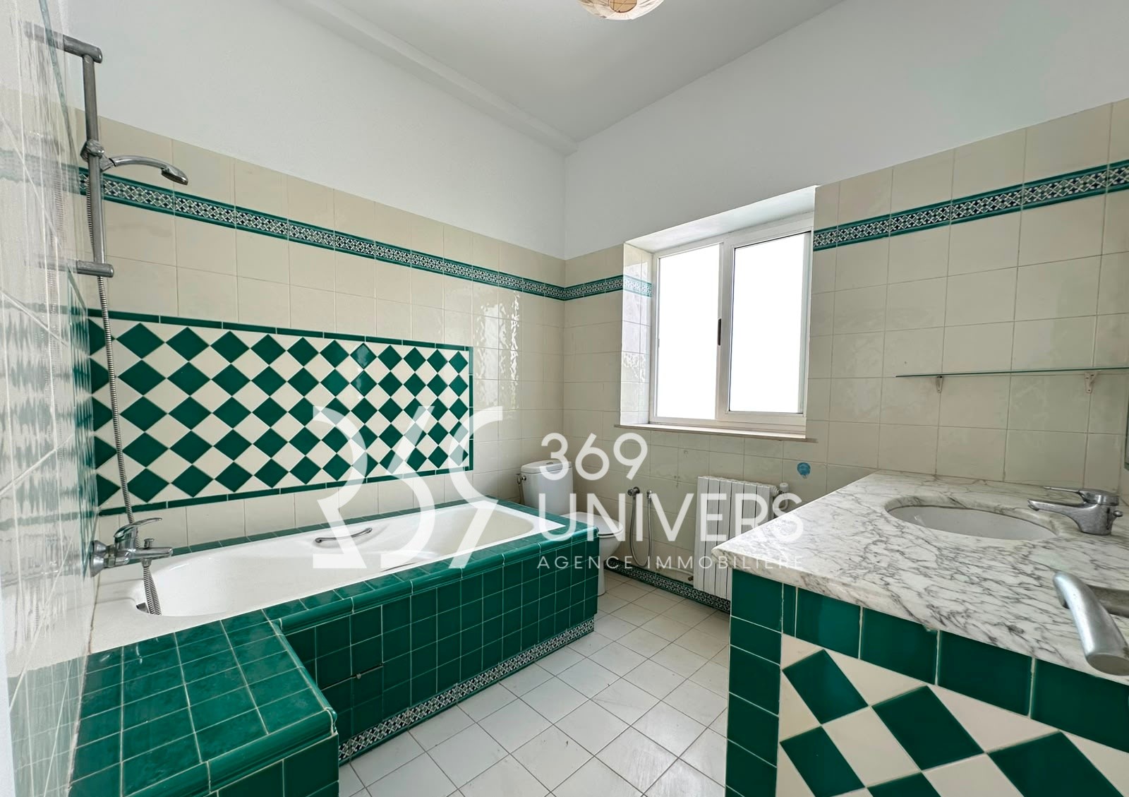 La Marsa&nbsp;Marsa Safsaf&nbsp;Location&nbsp;Duplex&nbsp;Duplex avec jardin � la marsa ref rd077