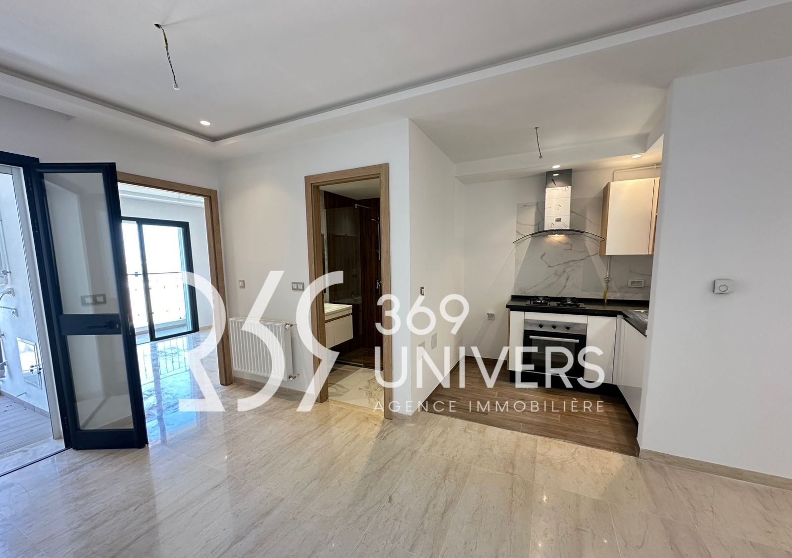La Marsa&nbsp;Cite Mongi Slim&nbsp;Location&nbsp;Appart. 1 pi�ce&nbsp;Appartement avec balcon � la marsa ref ra166