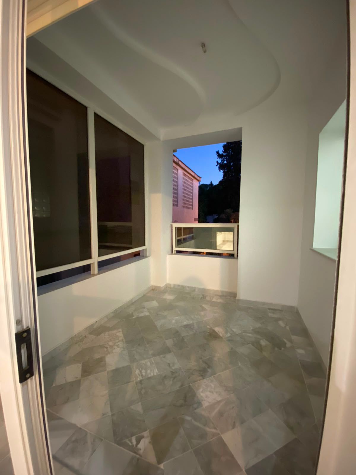 El Menzah&nbsp;Mutuelle Ville&nbsp;Location&nbsp;Appart. 2 pi�ces&nbsp;Superb appartement s2 en haute standing