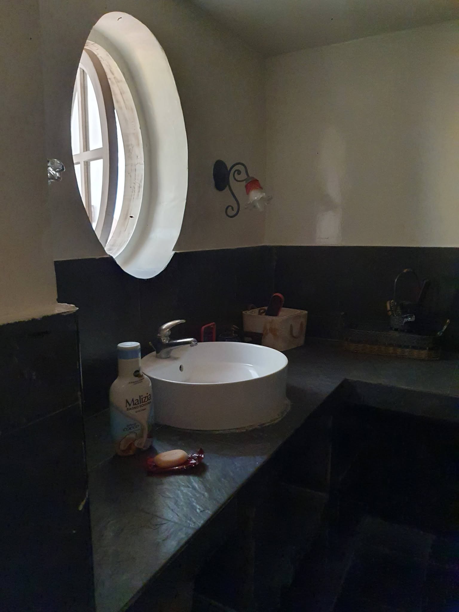 El Menzah&nbsp;El Menzah 9&nbsp;Location&nbsp;Maisons&nbsp;Joli r�ez de jardin