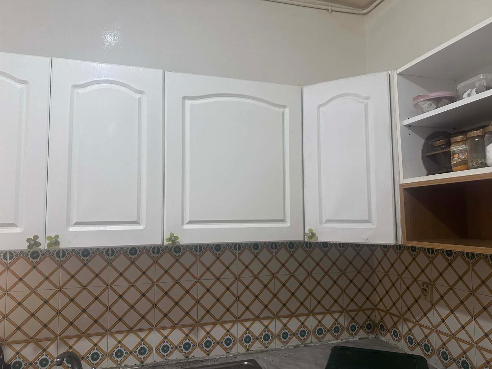 La Marsa&nbsp;El Aouina&nbsp;Location&nbsp;Appart. 3 pi�ces&nbsp;Bel appartement splus2 haut standing