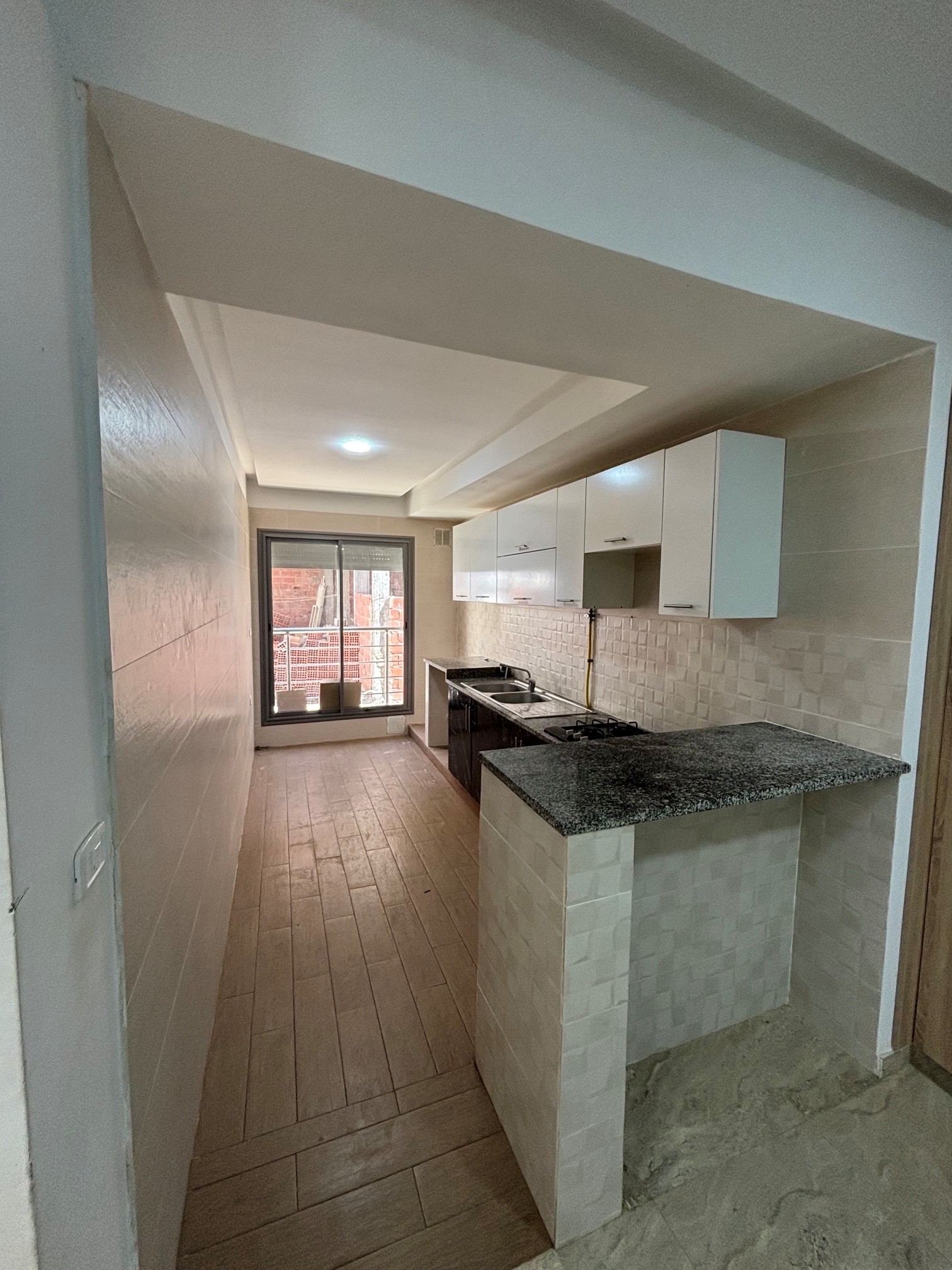 La Marsa&nbsp;Cite Bhar Lazreg&nbsp;Location&nbsp;Appart. 2 pi�ces&nbsp;S2 haut standing quartier calme