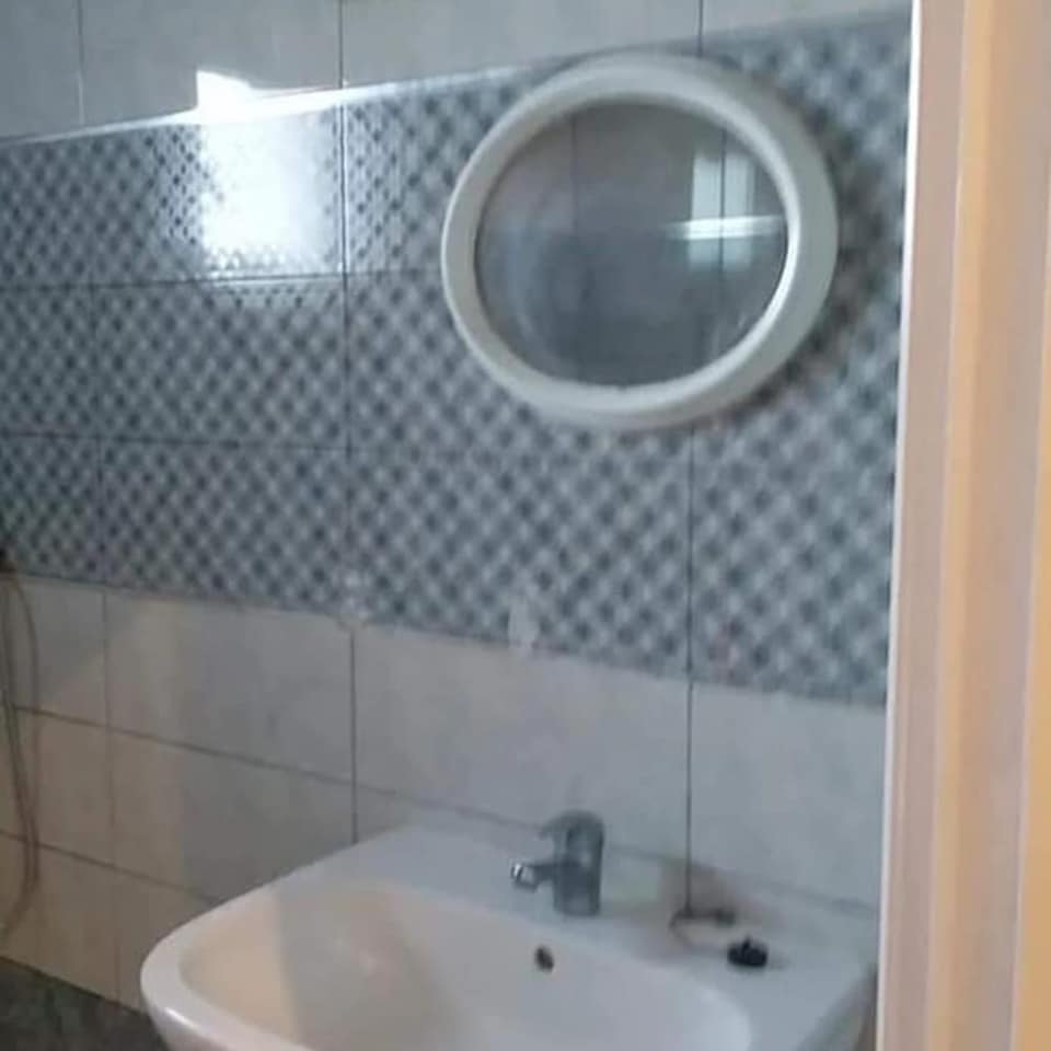 El Mourouj&nbsp;Bir El Kassaa&nbsp;Location&nbsp;Appart. 2 pi�ces&nbsp;Apprtement proche de march� de gros