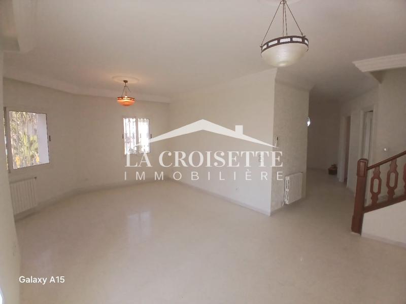 La Marsa&nbsp;Cite El Moustakbel (La Marsa)&nbsp;Location&nbsp;Duplex&nbsp;Duplex s3 avec terrasse � la marsa zdl0676