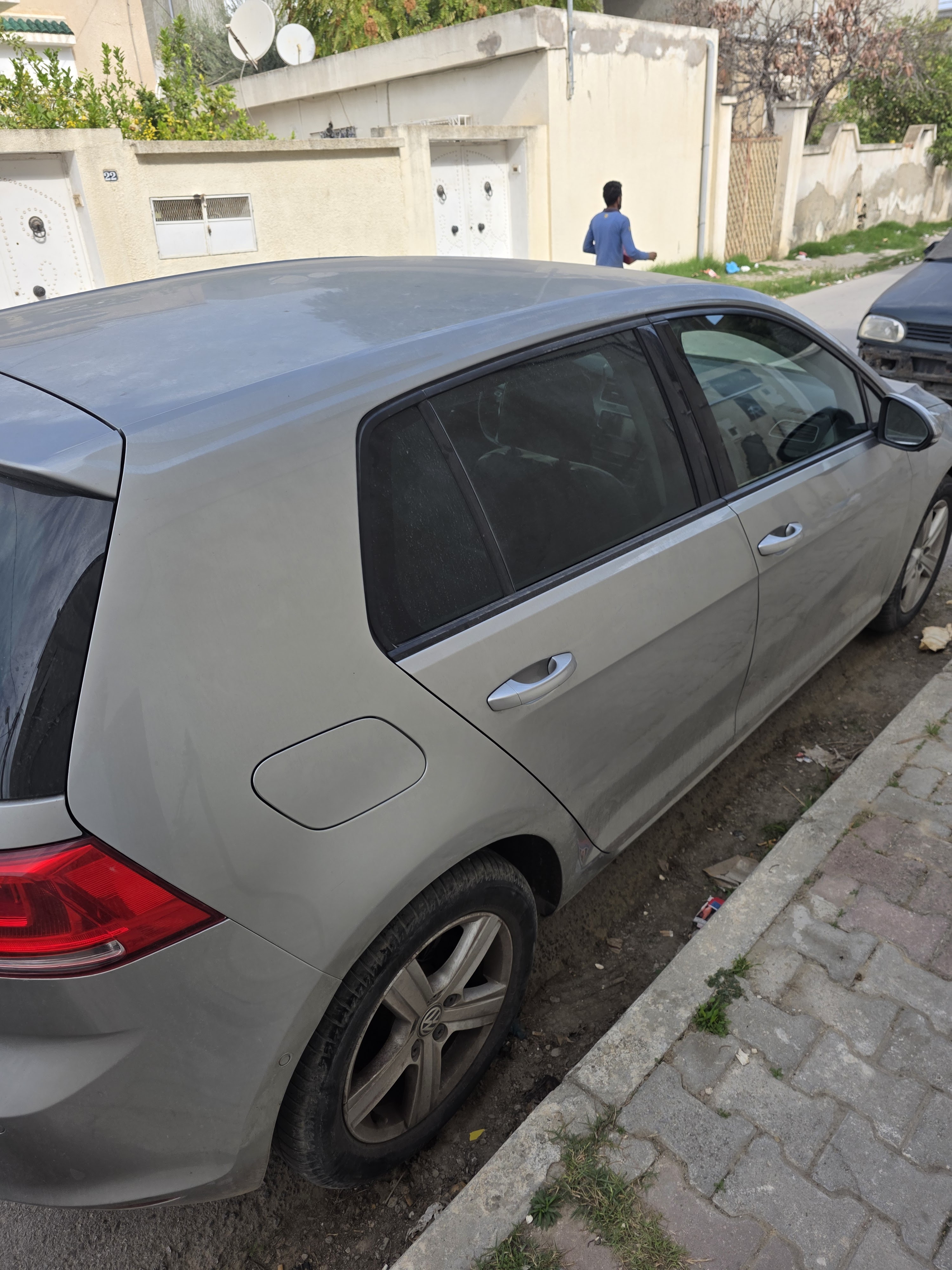 Ben Arous&nbsp;Ben Arous&nbsp;Volkswagen&nbsp;Golf 7&nbsp;Aucation a ne pas rate