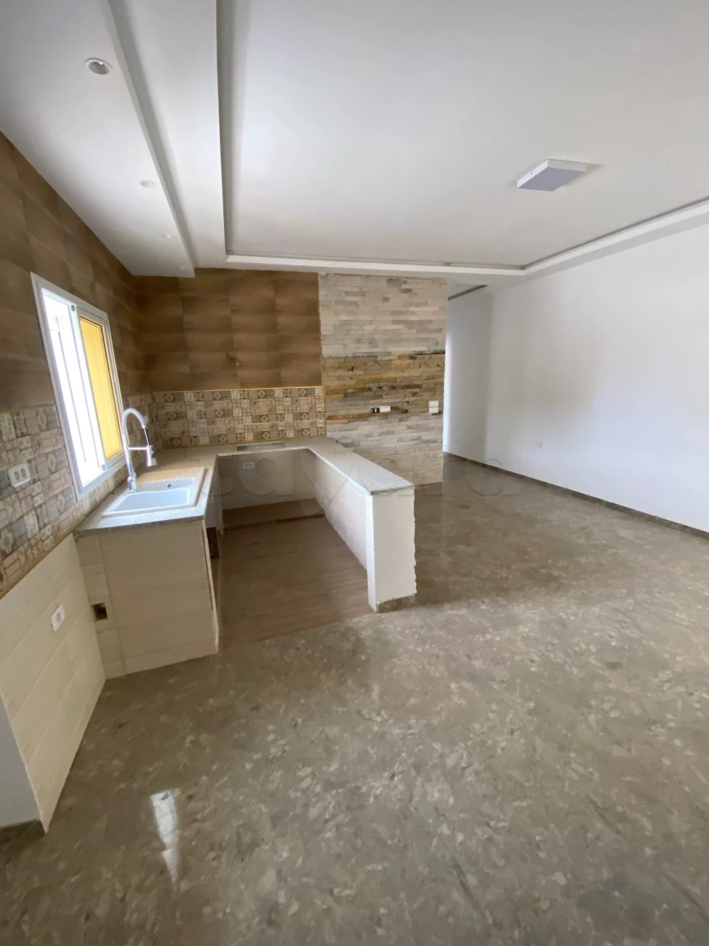 La Marsa&nbsp;Cite Bhar Lazreg&nbsp;Location&nbsp;Appart. 2 pi�ces&nbsp;S plus  2bon standing