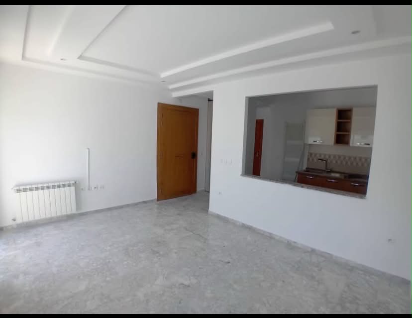 La Marsa&nbsp;El Aouina&nbsp;Location&nbsp;Appart. 1 pi�ce&nbsp;S plus 1 spacieux avec deux balcon