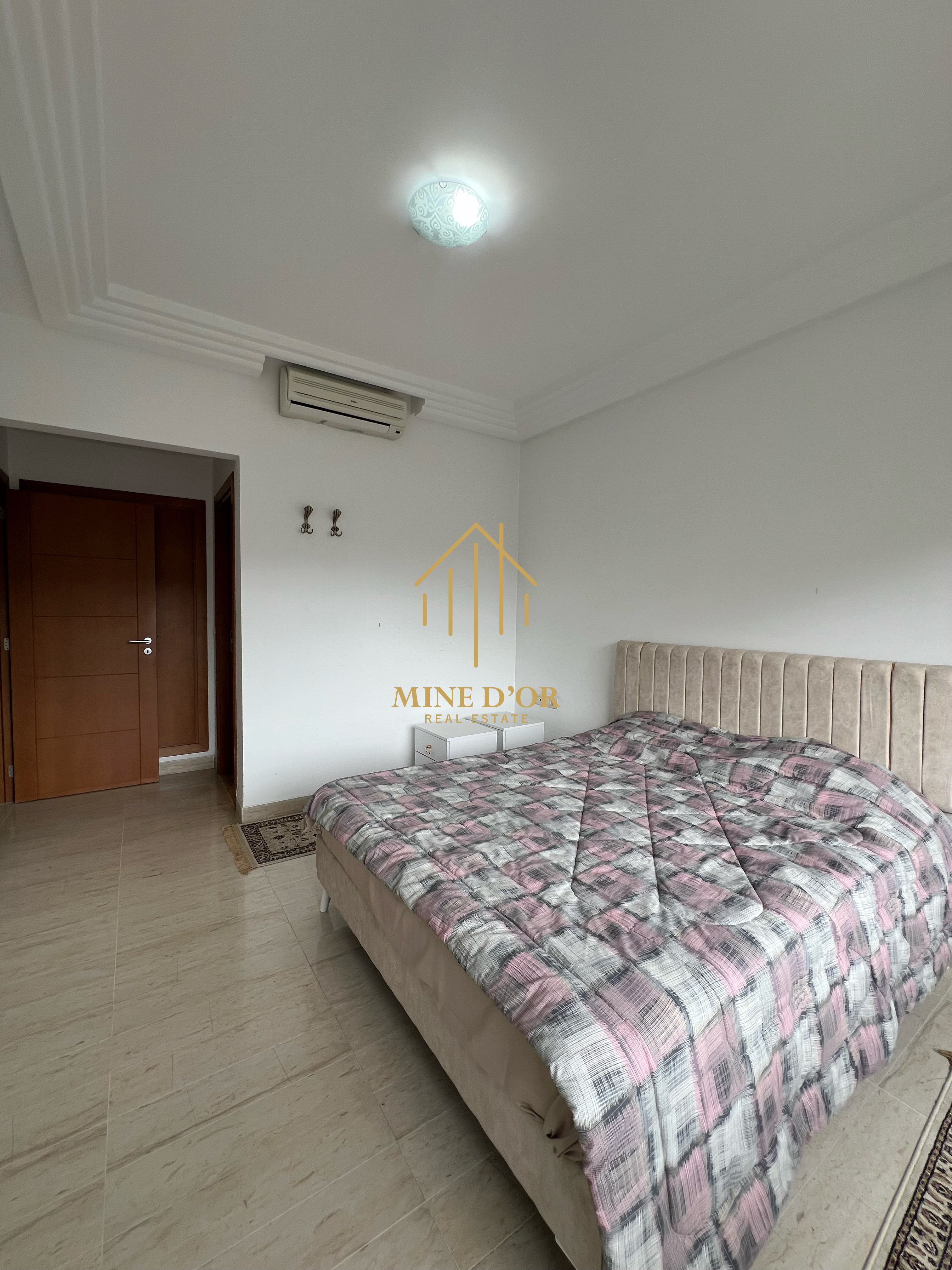Cite El Khadra&nbsp;Zone urbaine nord&nbsp;Location&nbsp;Appart. 3 pi�ces&nbsp;Appartement s2 haut standing au centre urbain nord
