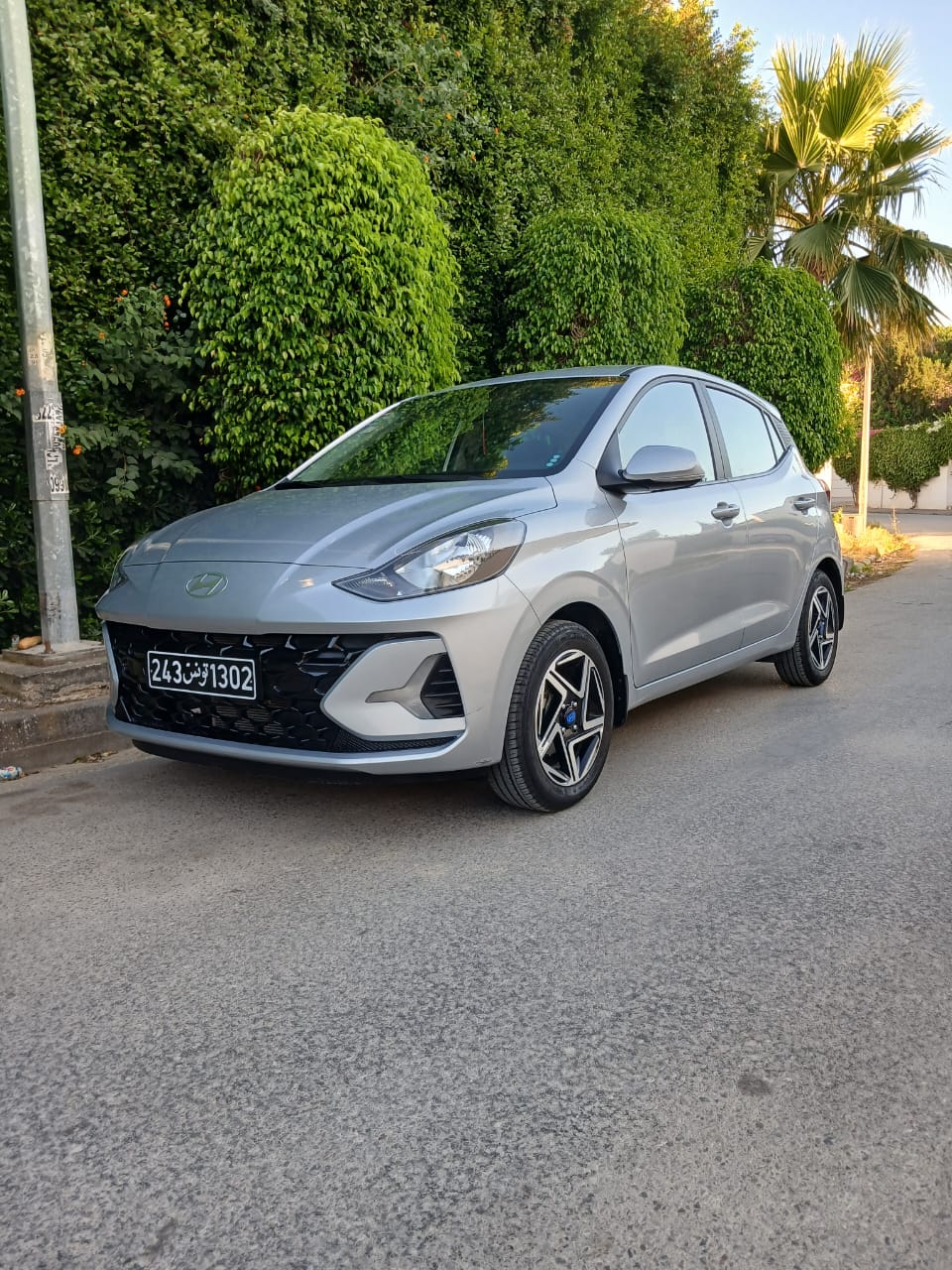 El Menzah&nbsp;El Menzah 1&nbsp;Hyundai&nbsp;Autre Mod�le&nbsp;Faible kilom�trage
