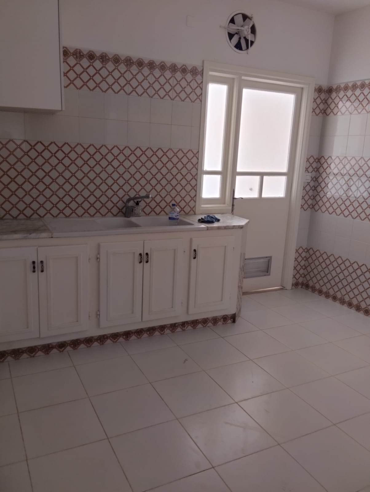 La Marsa&nbsp;Berge Du Lac&nbsp;Location&nbsp;Appart. 3 pi�ces&nbsp;Appartement s3 a lac 1