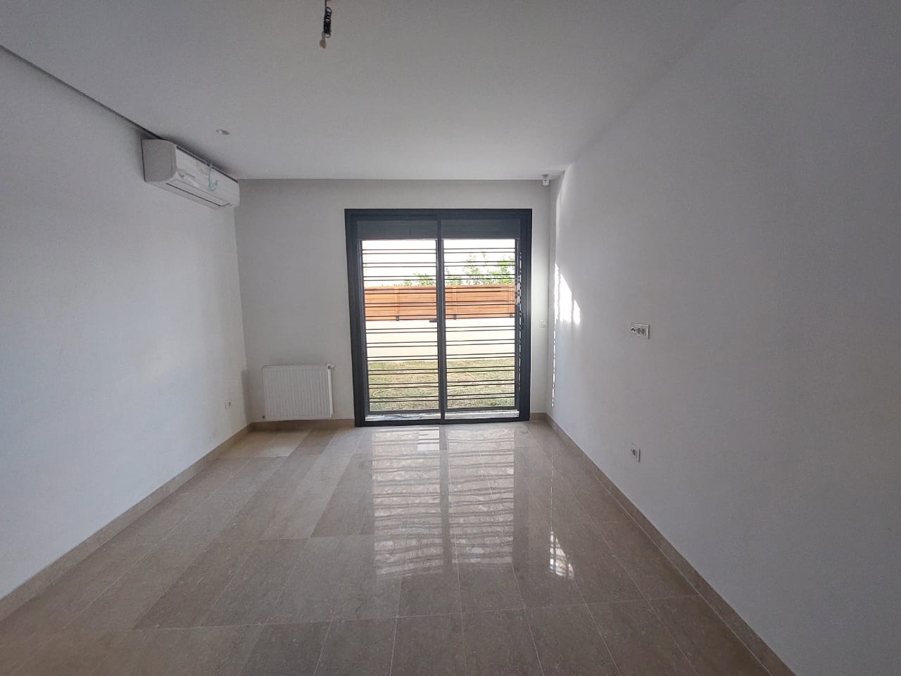 La Marsa&nbsp;Cite Du Stade&nbsp;Location&nbsp;Appart. 3 pi�ces&nbsp;S2 avec piscine � la marsa