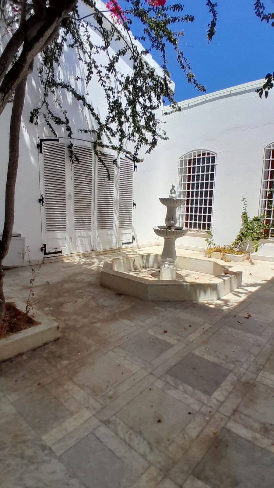 La Marsa&nbsp;Gammart&nbsp;Location&nbsp;Maisons&nbsp;Une belle villa � gammarth sup�rieur