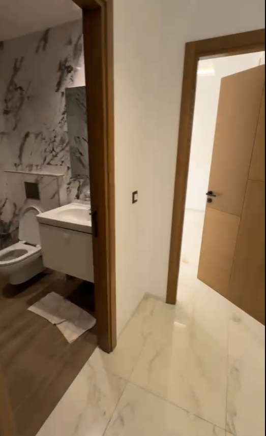Mnihla&nbsp;Jardins d'el Menzah&nbsp;Location&nbsp;Appart. 2 pi�ces&nbsp;Spacieux s plus 1 �tat neuf avec grande terrasse
