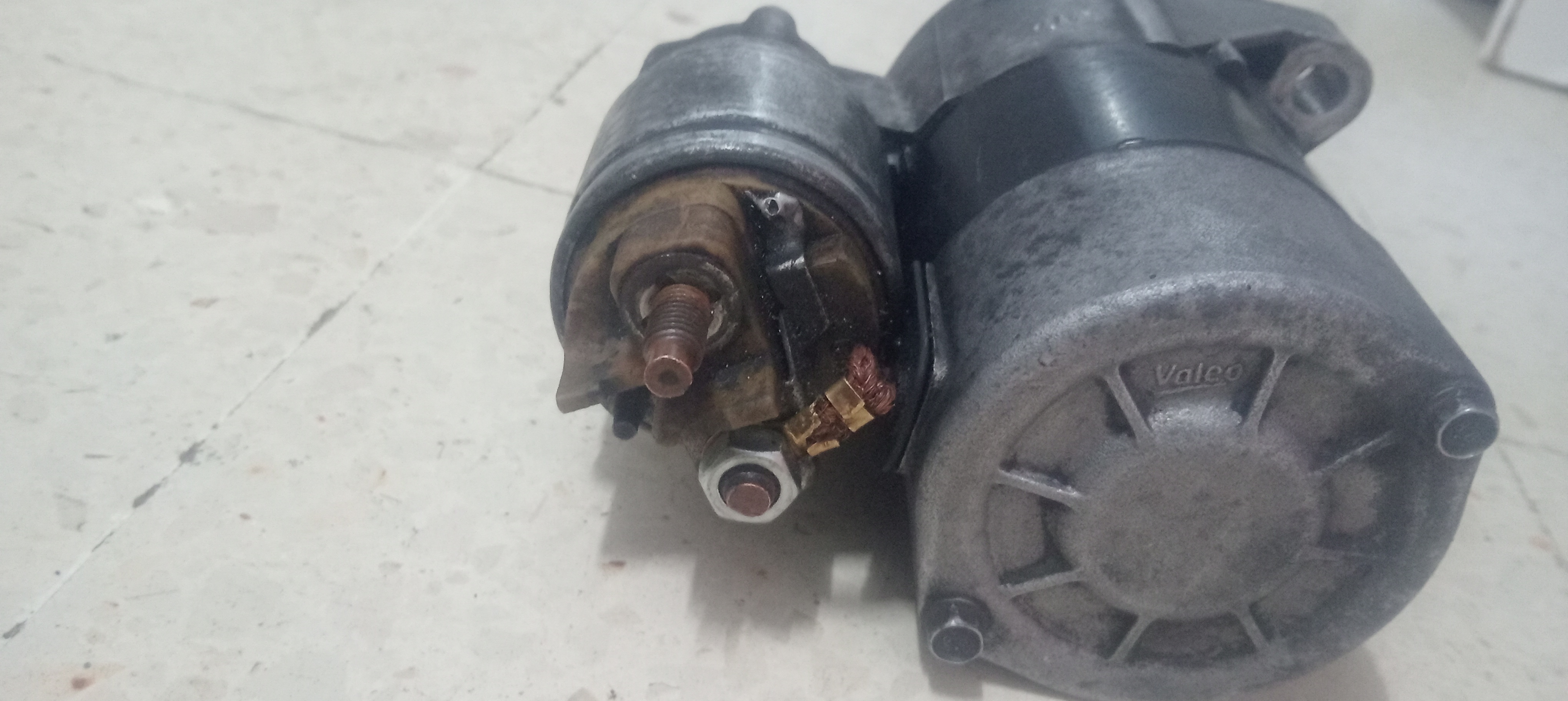Mannouba&nbsp;La Mannouba&nbsp;Pi�ces D�tach�es&nbsp;Autres Pi�ces Auto&nbsp;D�marreur clio