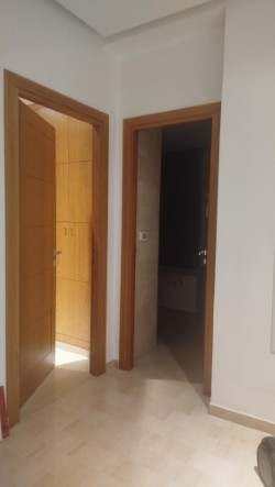 La Marsa&nbsp;El Aouina&nbsp;Location&nbsp;Appart. 4 pi�ces&nbsp;Etage villa s3