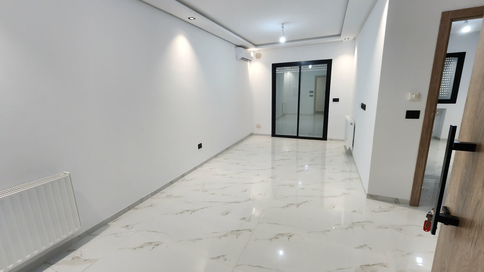 Ain Zaghouan&nbsp;Ain Zaghouan&nbsp;Location&nbsp;Appart. 1 pi�ce&nbsp;Appartement s1 neuf avec terrasse et jardin