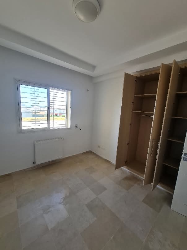 Mnihla&nbsp;Jardins d'el Menzah&nbsp;Location&nbsp;Appart. 4 pi�ces&nbsp;S plus 3 aux jardins d'el menzah 2 wb2848