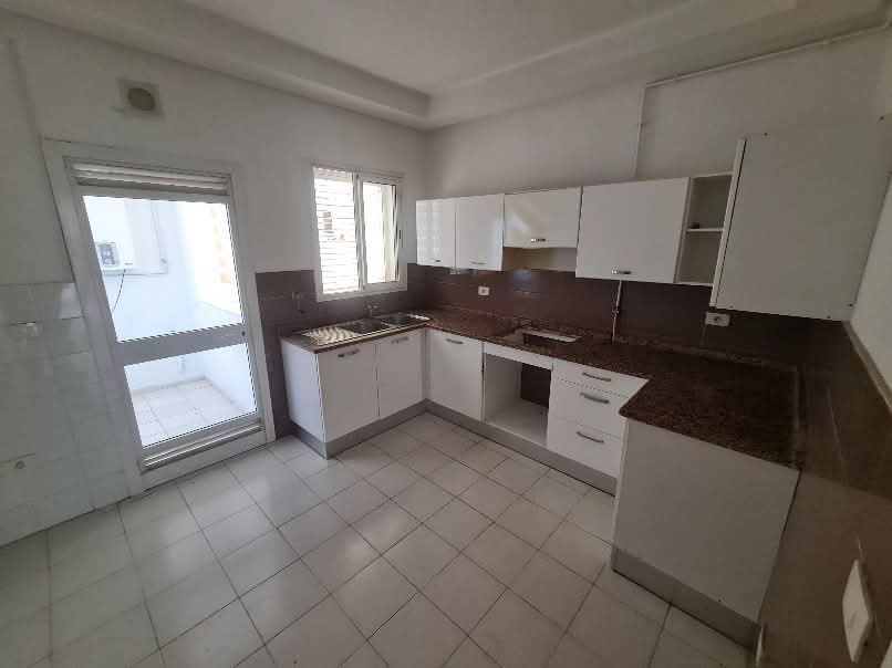Mnihla&nbsp;Jardins d'el Menzah&nbsp;Location&nbsp;Appart. 4 pi�ces&nbsp;S plus 3 aux jardins d'el menzah 2 wb2848