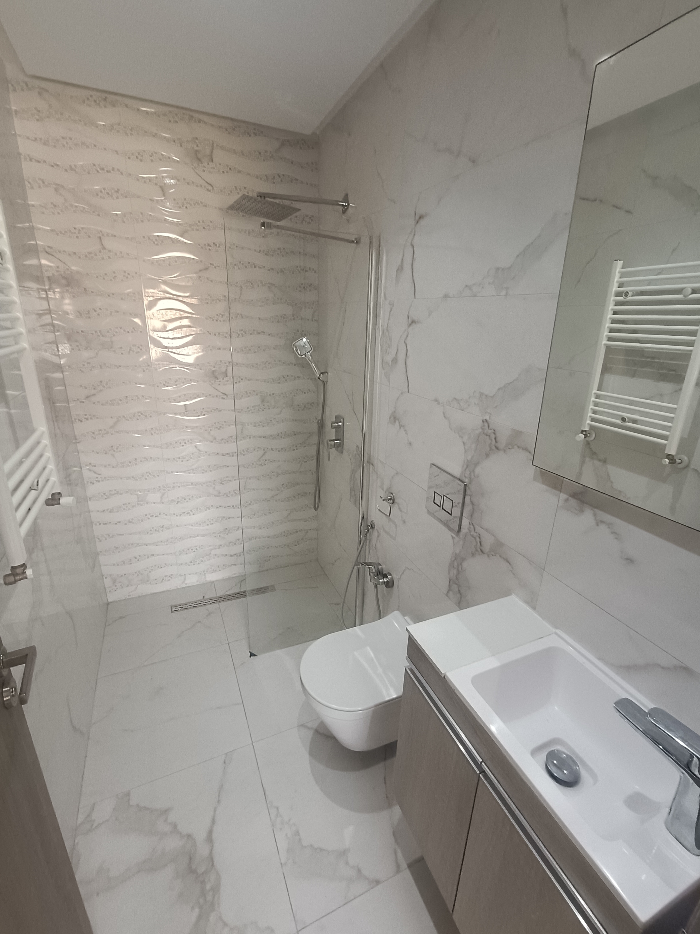 Ariana Ville&nbsp;Cite Ennasr 2&nbsp;Location&nbsp;Appart. 4 pi�ces&nbsp;Appartement s3 dont une suite parentale