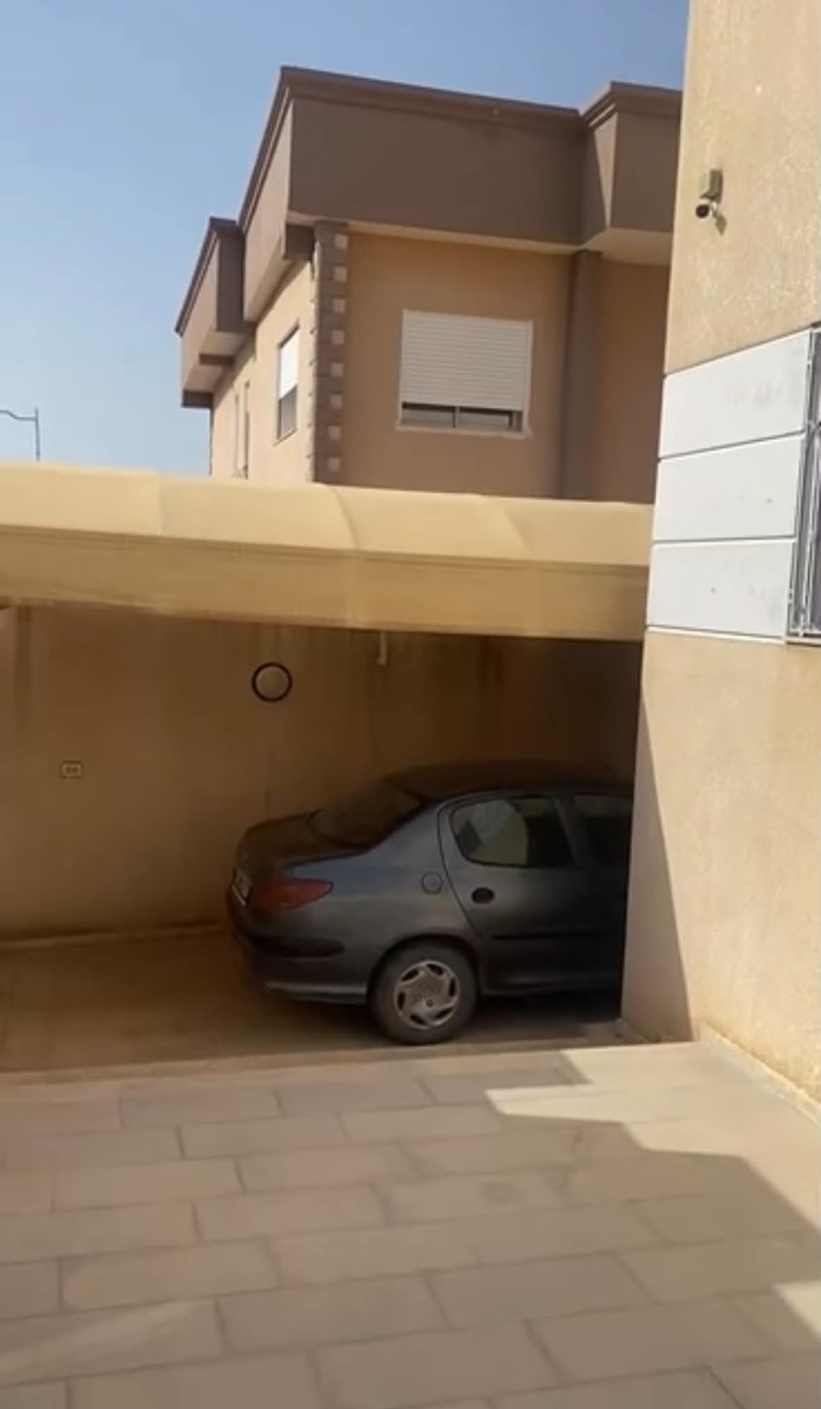 Mnihla&nbsp;Jardins d'el Menzah&nbsp;Vente&nbsp;Appart. 3 pi�ces&nbsp;A na pas  rater villa