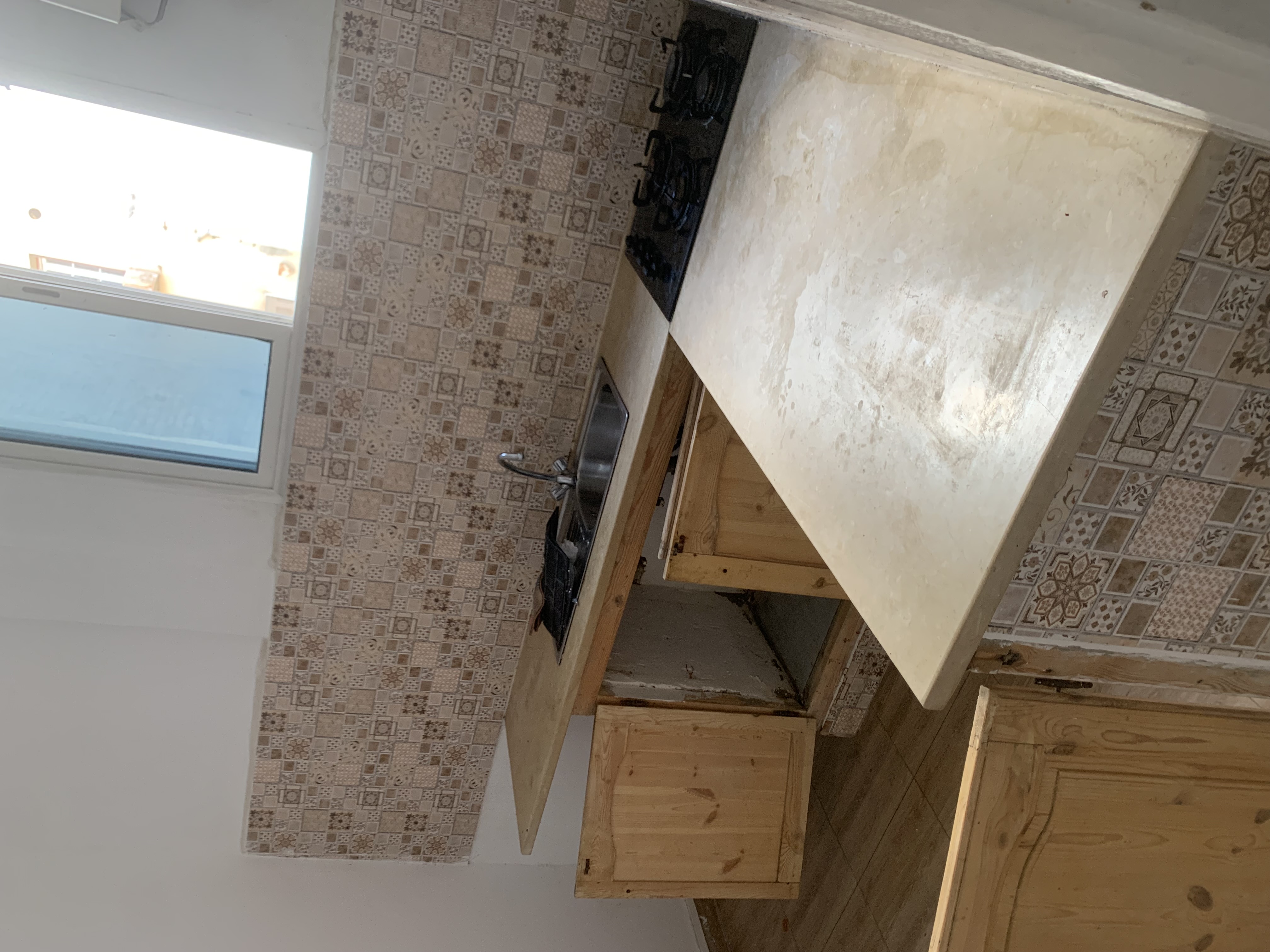 Bab Bhar&nbsp;Hedi Chaker&nbsp;Location&nbsp;Appart. 3 pi�ces&nbsp;Apparemment � lafayette