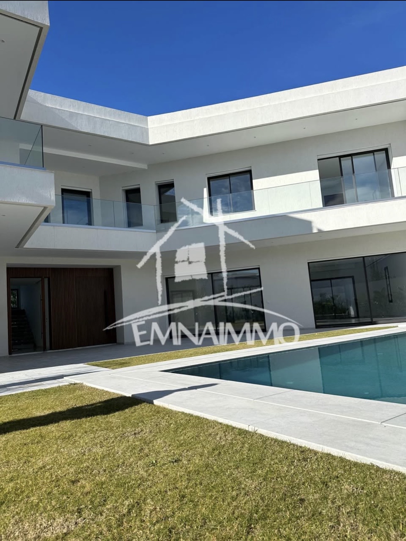 La Marsa&nbsp;Berge Du Lac&nbsp;Vente&nbsp;Maisons&nbsp;Av 2 villa lac2 de luxe