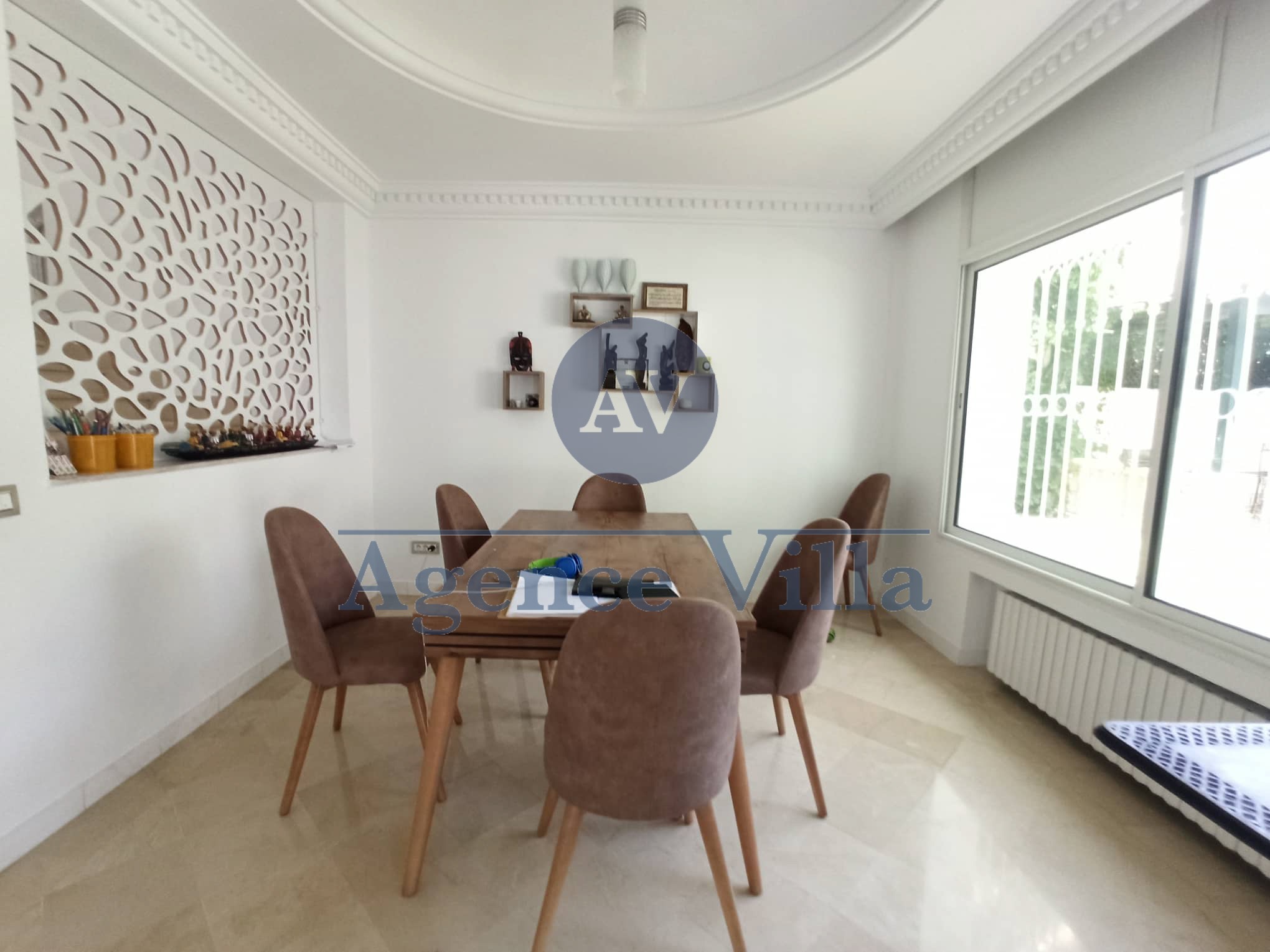 La Marsa&nbsp;Gammart&nbsp;Location&nbsp;Maisons&nbsp;Une villa s4 avec piscine � gammarth