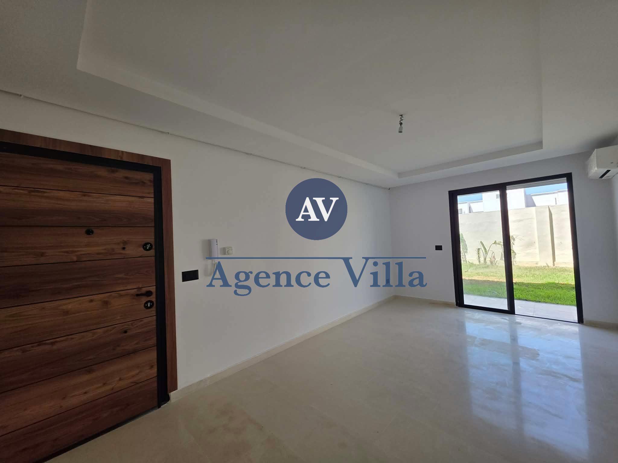 La Soukra&nbsp;La Soukra&nbsp;Location&nbsp;Appart. 2 pi�ces&nbsp;Appartement s1 avec jardin � la soukra