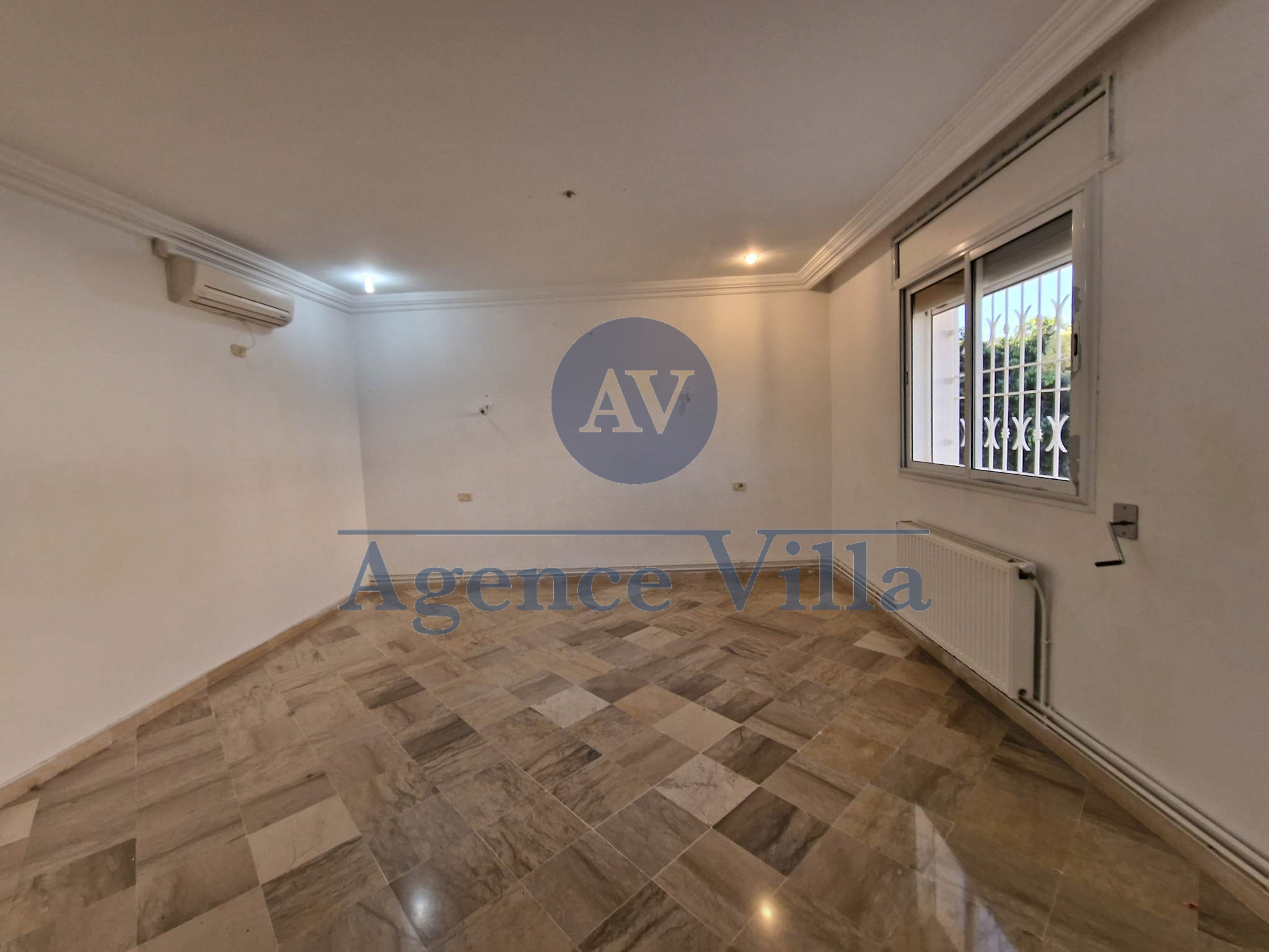 El Menzah&nbsp;El Menzah 9&nbsp;Location&nbsp;Maisons&nbsp;Villa s4 � 2 niveaux � menzeh 9