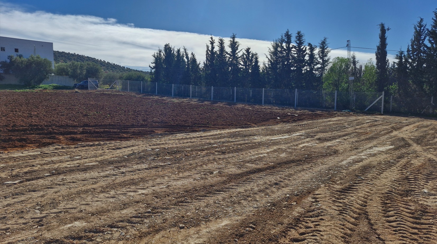 Sidi Thabet&nbsp;Sidi Thabet&nbsp;Terrain&nbsp;Terrain nu&nbsp;Lots de terrain de 1000 m situ�s � sidi thabet