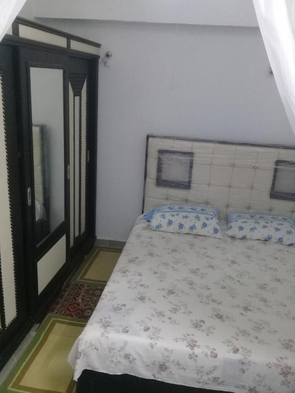 Cite El Khadra&nbsp;Cite El Khadra&nbsp;Location&nbsp;Appart. 1 pi�ce&nbsp;Studio meubl� rdc