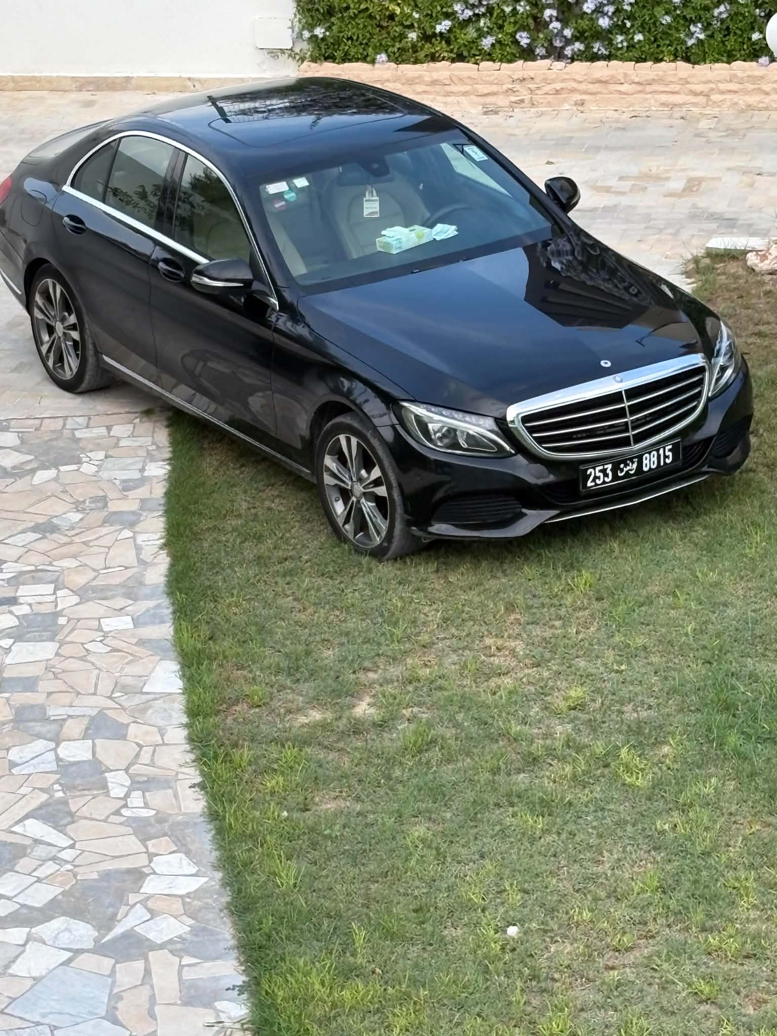 Mahdia&nbsp;Mahdia&nbsp;Mercedes&nbsp;C&nbsp;Mercedes c180 essence  automatique  tr�s bon �tat