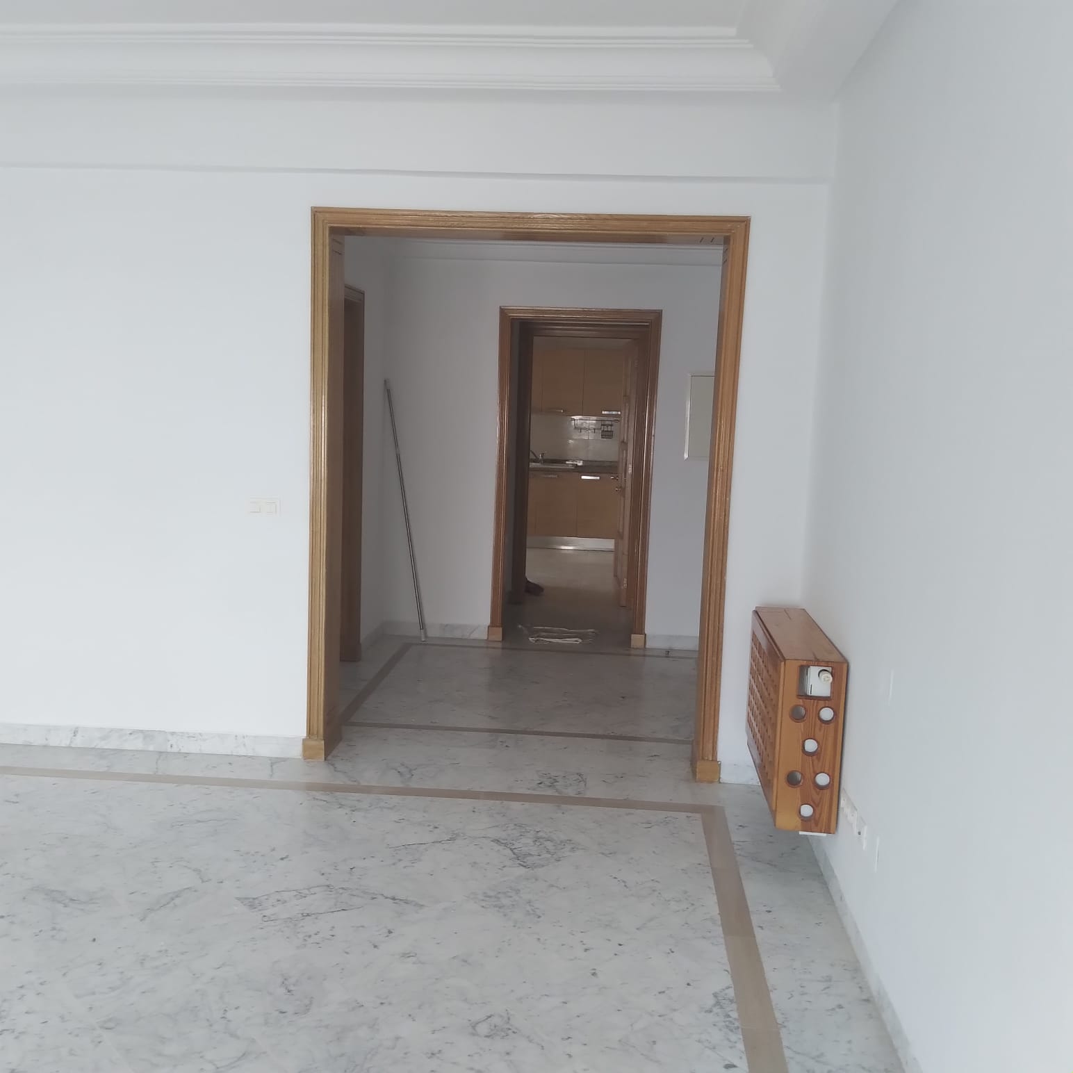 Ain Zaghouan&nbsp;Jardins de Carthage&nbsp;Location&nbsp;Appart. 4 pi�ces&nbsp;Spacieux s3 au jdc proche de eit